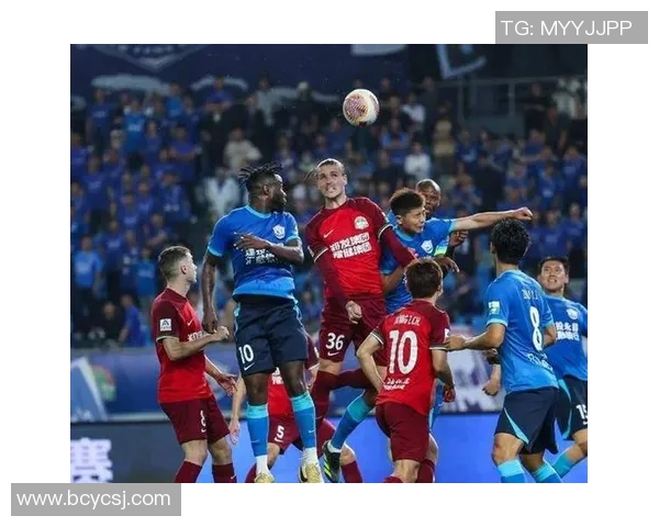 球星风采展现足球场上激情瞬间全景高清出场照